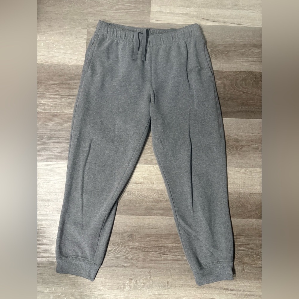 Gray Men’s Jogger Sweatpants – Casual Comfort